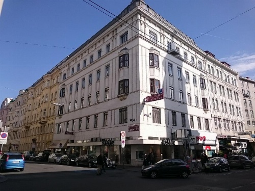 Hotel Pension Stadtpark image 5